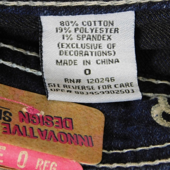 Wallflower Blue Jean Midi Shorts with Belt Size 0 Distressed Low Rise Cuffed NWT - Picture 7 of 7